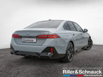 BMW 520i M-Sport Pro PANO STANDHZG 360 KAM HUD