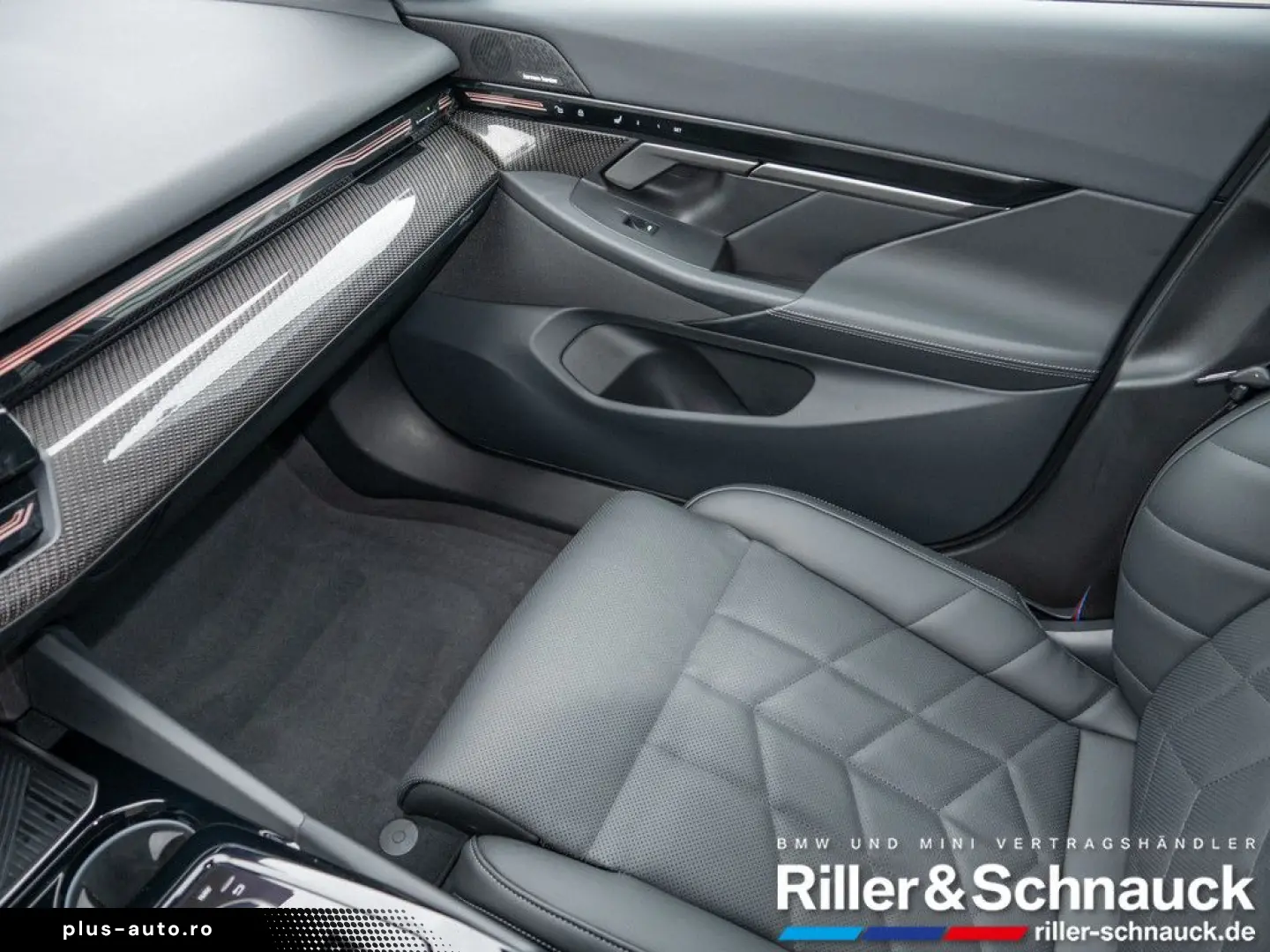 BMW 520i M-Sport Pro PANO STANDHZG 360 KAM HUD