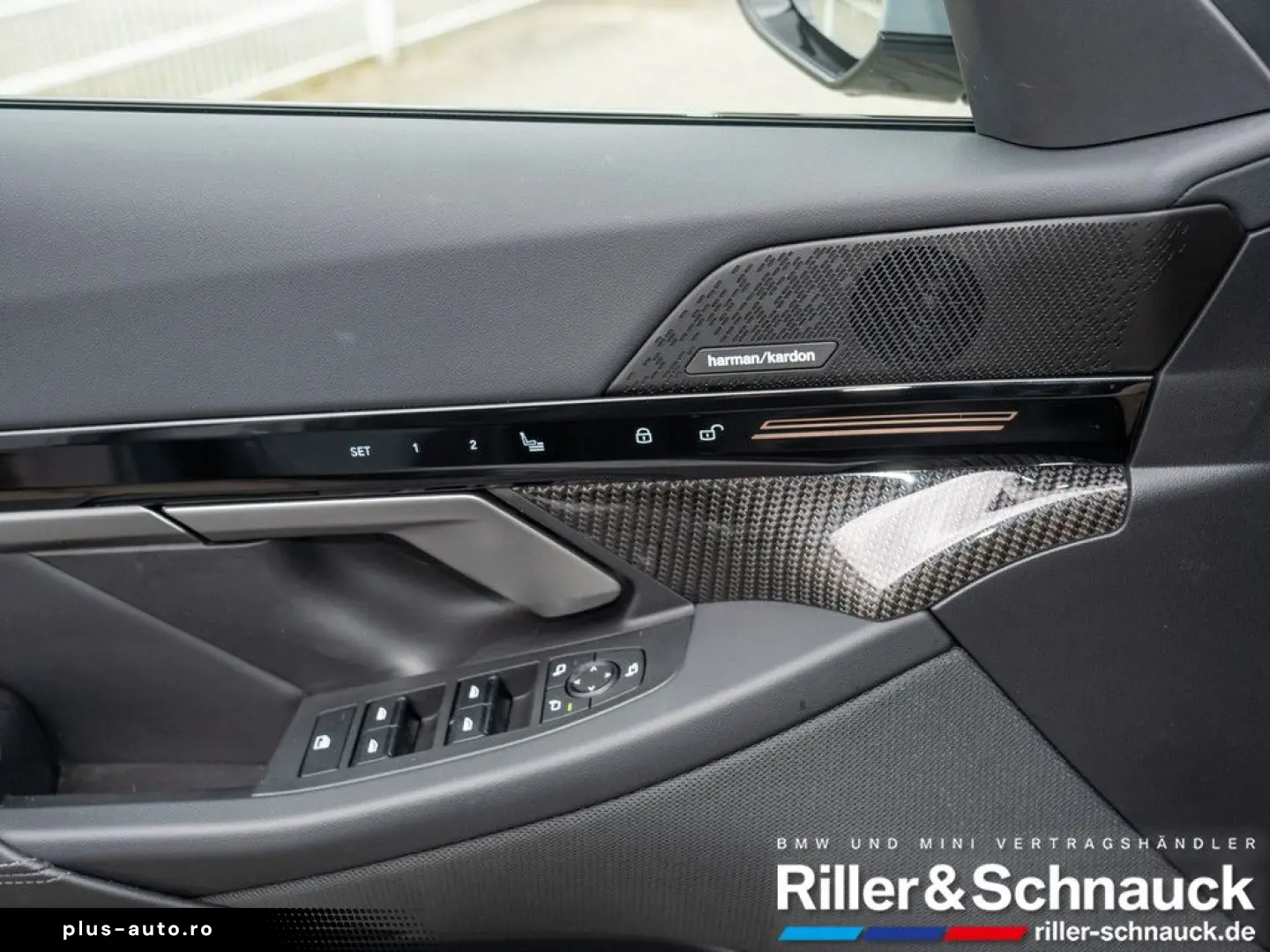 BMW 520i M-Sport Pro PANO STANDHZG 360 KAM HUD