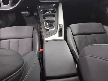 AUDI A4 35 TDI T-Leder Navi  virtual LED Sound Ahk