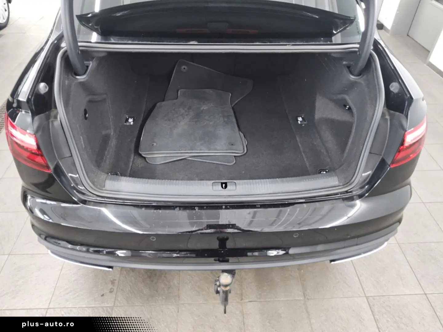 AUDI A4 35 TDI T-Leder Navi  virtual LED Sound Ahk