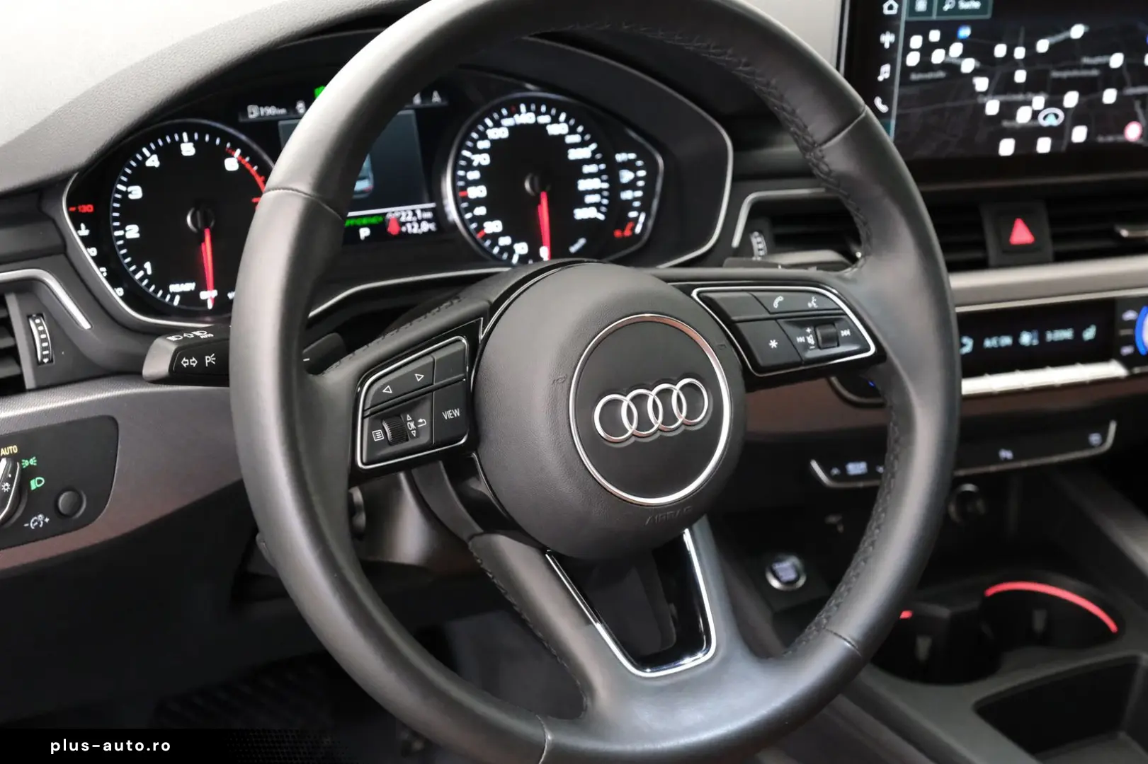 AUDI A4 Lim. 40 TFSI S line NAVI LED Sound Syst. DAB