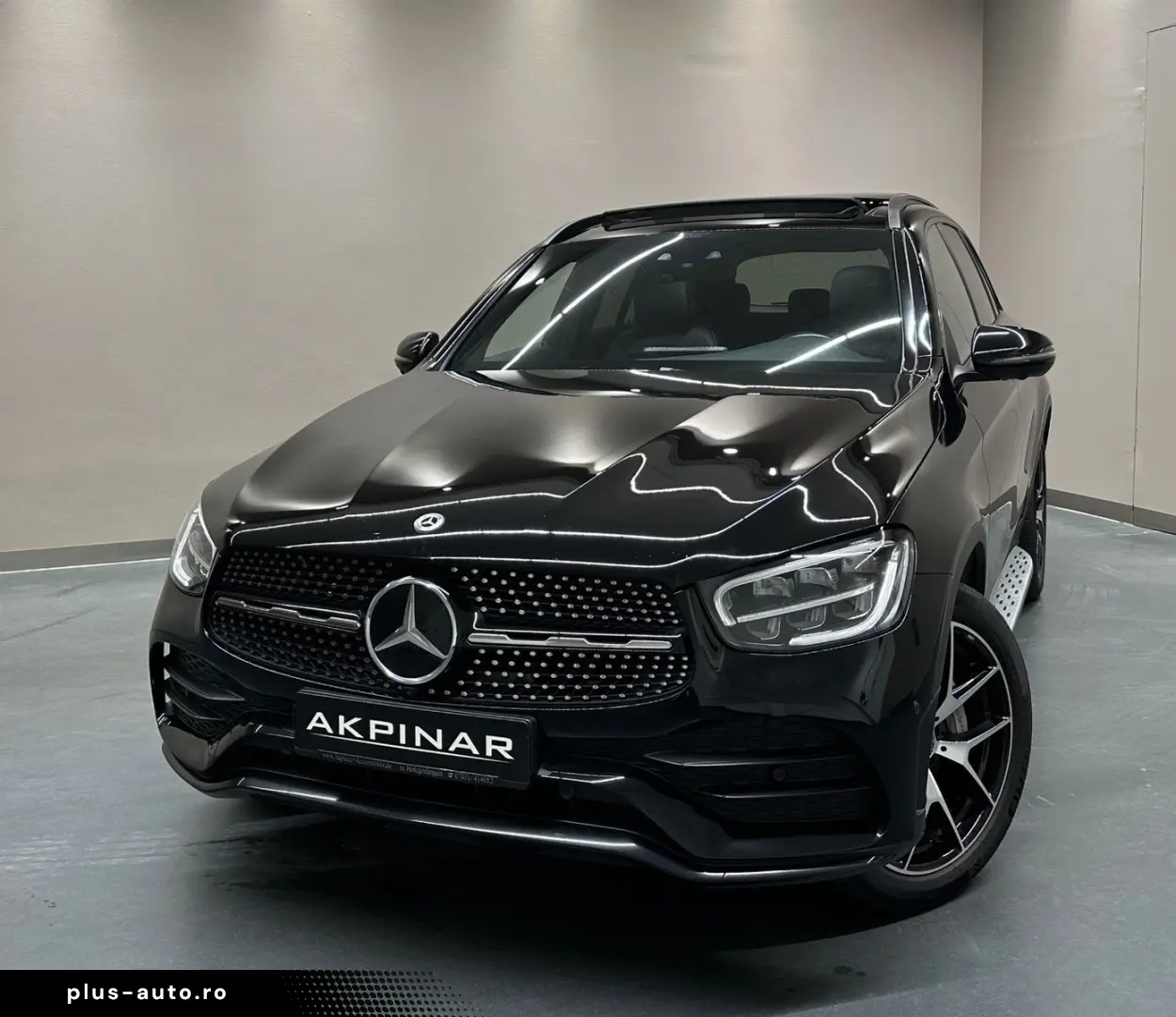 MERCEDES-BENZ GLC300 d 4M AMG LINE NIGHT PAKET PANO MEMORY