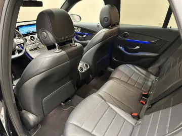 MERCEDES-BENZ GLC300 d 4M AMG LINE NIGHT PAKET PANO MEMORY