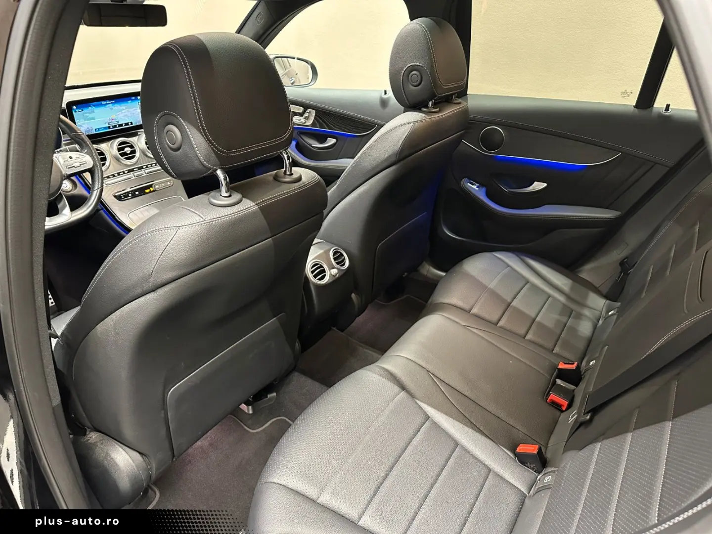 MERCEDES-BENZ GLC300 d 4M AMG LINE NIGHT PAKET PANO MEMORY