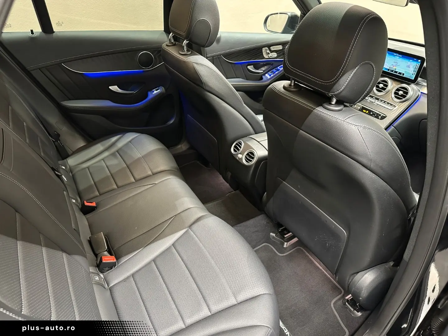 MERCEDES-BENZ GLC300 d 4M AMG LINE NIGHT PAKET PANO MEMORY