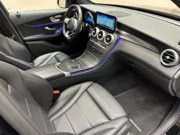 MERCEDES-BENZ GLC300 d 4M AMG LINE NIGHT PAKET PANO MEMORY