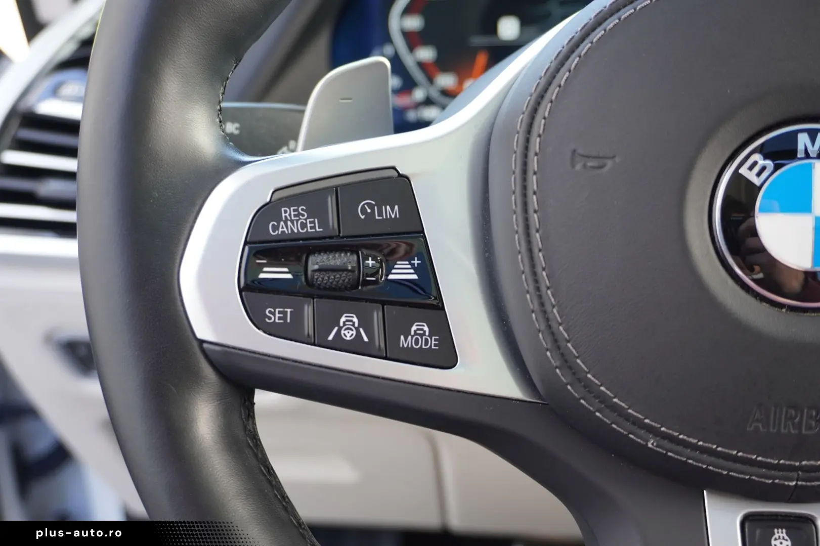 BMW X7 M50i HeadUp Laser AHK SkyLounge Aktivlenkung