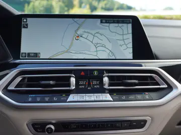 BMW X7 M50i HeadUp Laser AHK SkyLounge Aktivlenkung