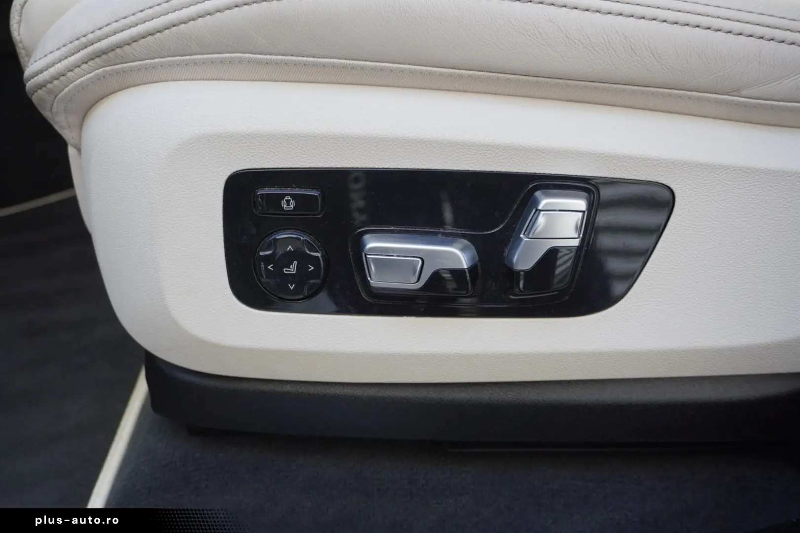 BMW X7 M50i HeadUp Laser AHK SkyLounge Aktivlenkung