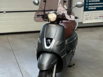 Peugeot Django 2019 1729km 50cc