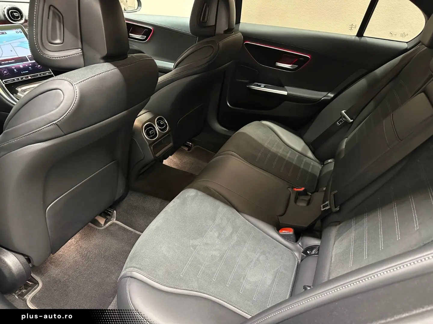 MERCEDES-BENZ C300 E  AMG LINE BURMESTER NIGHT PAKET 1.HAND