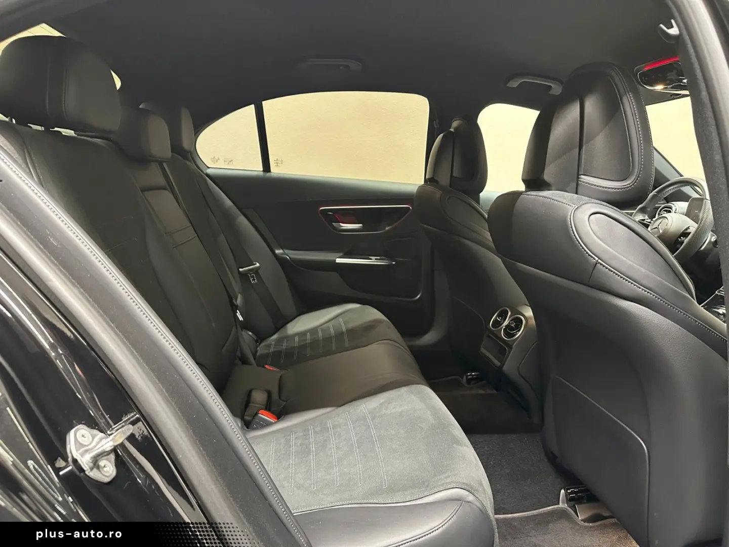 MERCEDES-BENZ C300 E  AMG LINE BURMESTER NIGHT PAKET 1.HAND