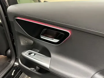 MERCEDES-BENZ C300 E  AMG LINE BURMESTER NIGHT PAKET 1.HAND