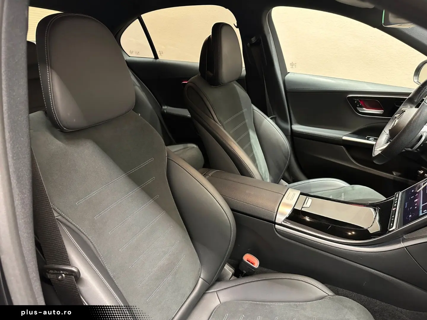 MERCEDES-BENZ C300 E  AMG LINE BURMESTER NIGHT PAKET 1.HAND