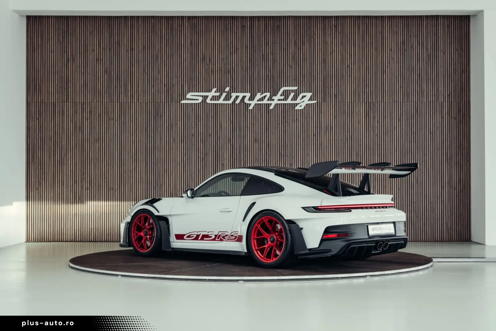 PORSCHE 992.1 GT3 RS  Weiß  Weissach-Paket  PCCB