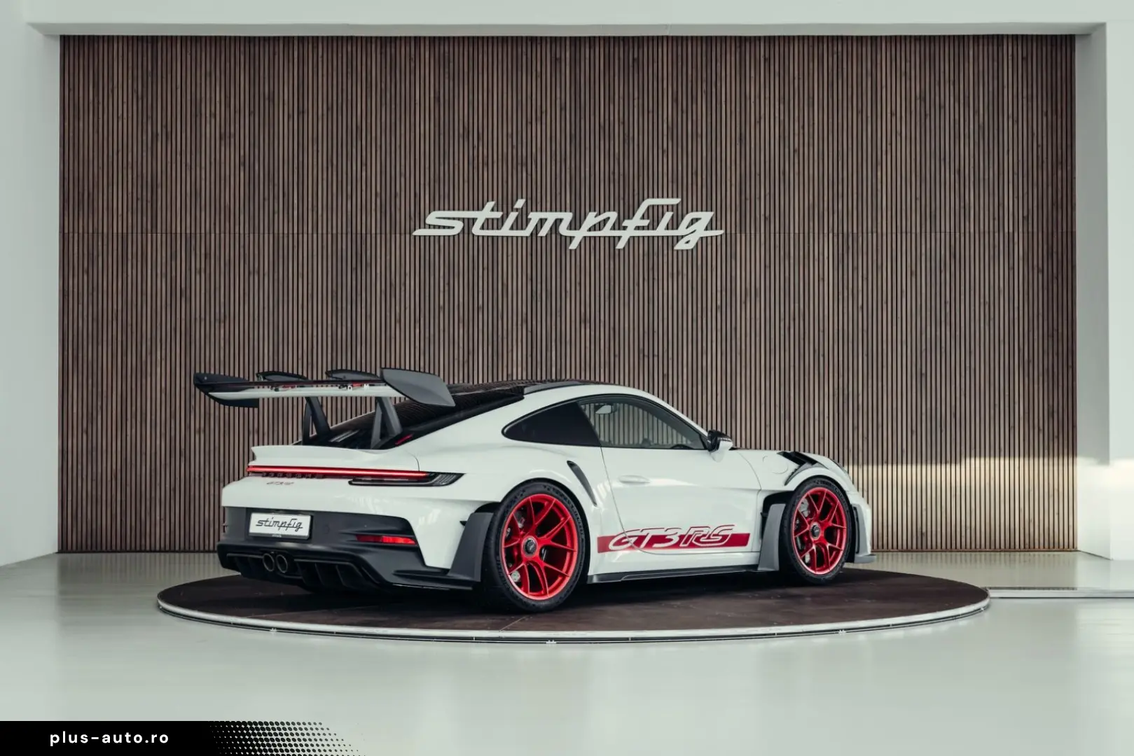 PORSCHE 992.1 GT3 RS  Weiß  Weissach-Paket  PCCB