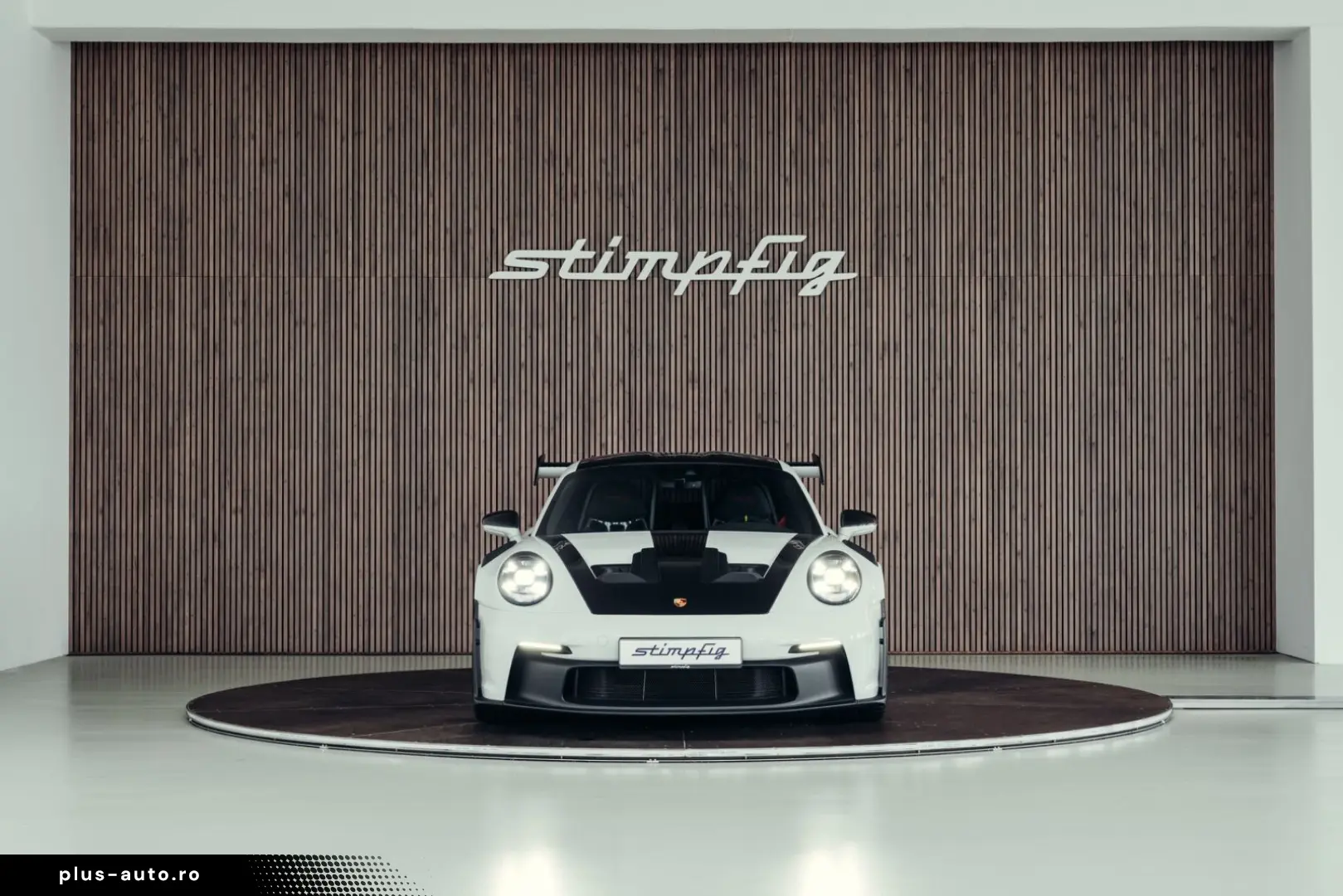 PORSCHE 992.1 GT3 RS  Weiß  Weissach-Paket  PCCB