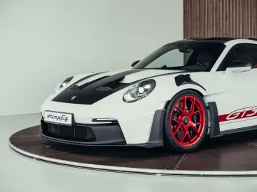 PORSCHE 992.1 GT3 RS  Weiß  Weissach-Paket  PCCB