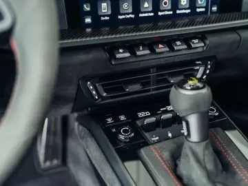 PORSCHE 992.1 GT3 RS  Weiß  Weissach-Paket  PCCB