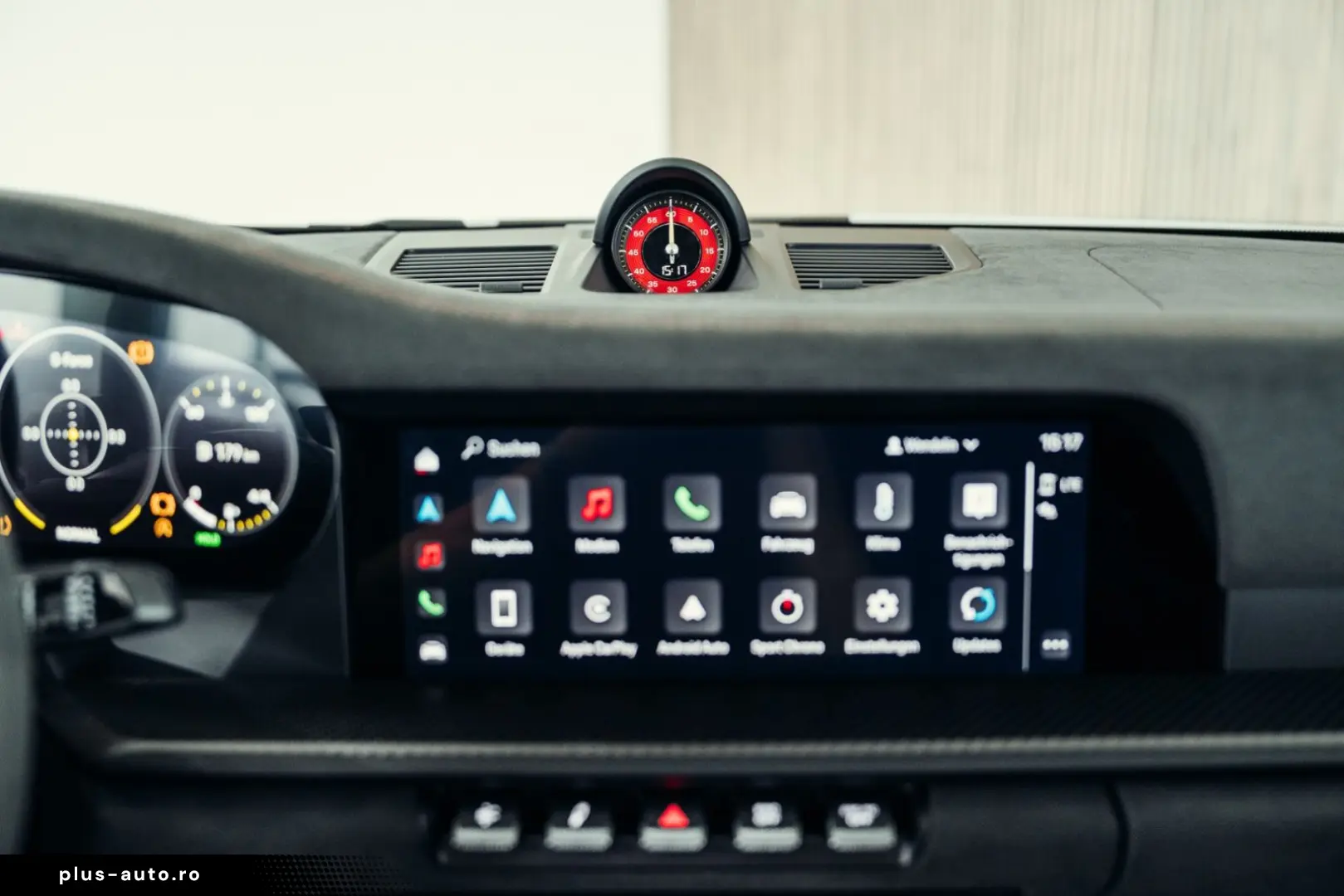 PORSCHE 992.1 GT3 RS  Weiß  Weissach-Paket  PCCB