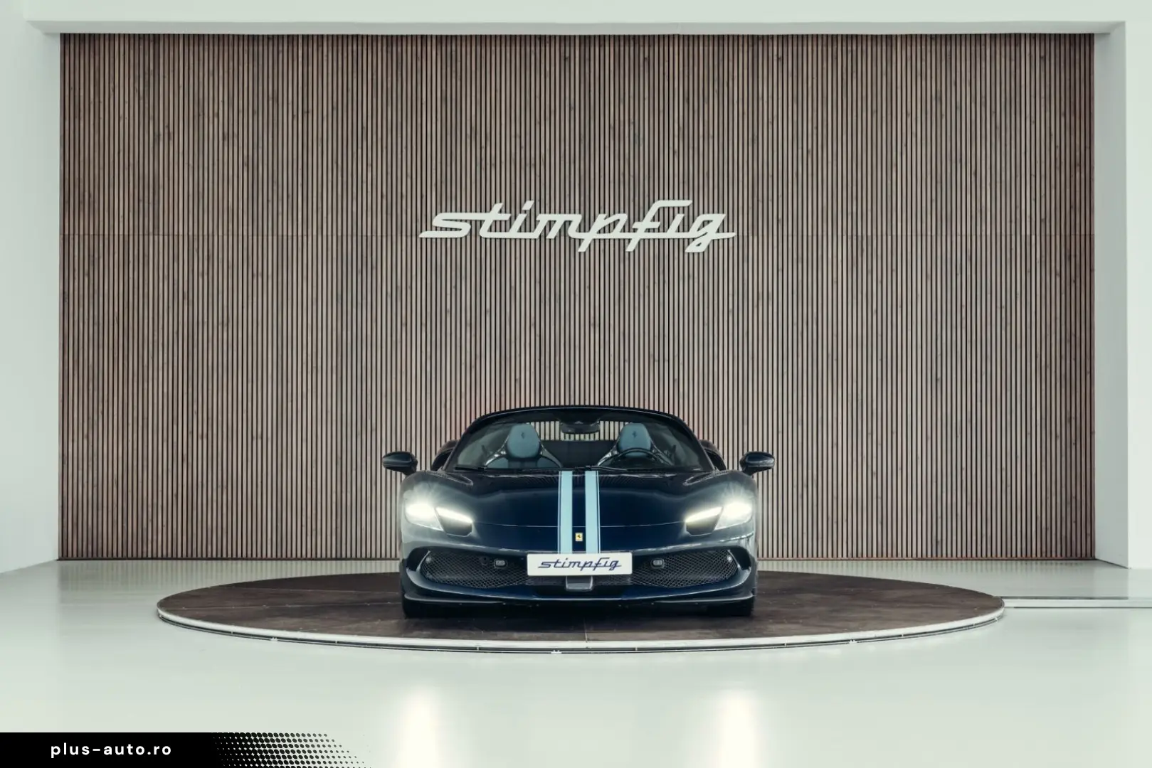 FERRARI 296 GTS  Lift  Blu Pozzi  einlackierte Streifen