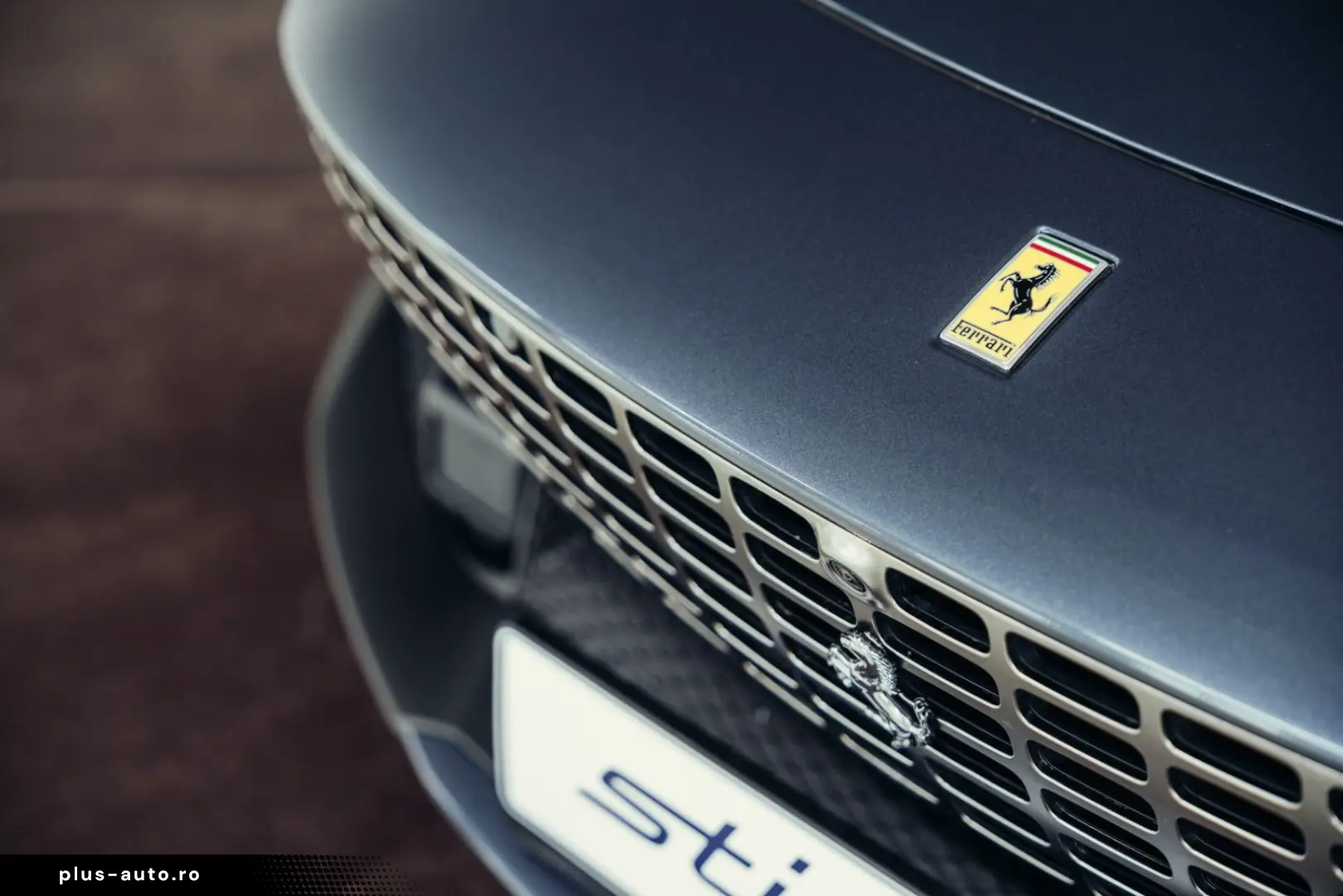 FERRARI Roma  Blu Roma  Crema 3997  Magneride