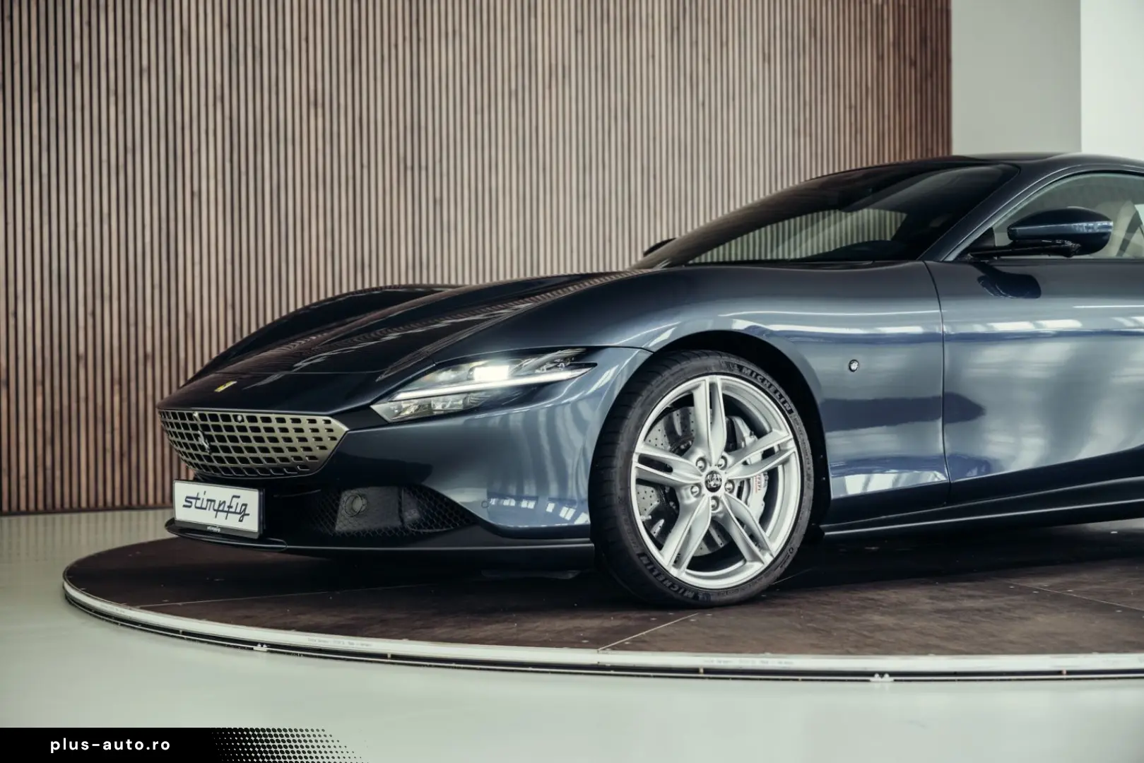 FERRARI Roma  Blu Roma  Crema 3997  Magneride