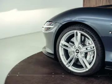 FERRARI Roma  Blu Roma  Crema 3997  Magneride