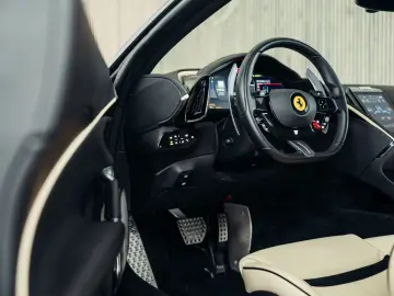 FERRARI Roma  Blu Roma  Crema 3997  Magneride