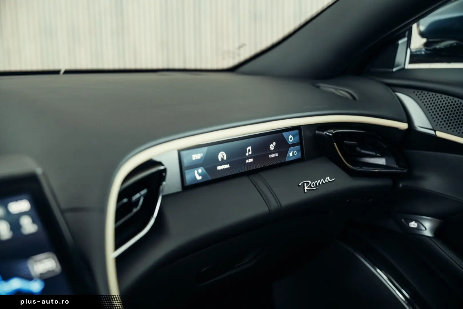 FERRARI Roma  Blu Roma  Crema 3997  Magneride