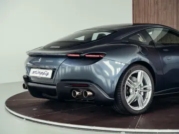 FERRARI Roma  Blu Roma  Crema 3997  Magneride