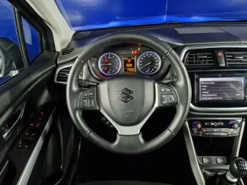 SUZUKI SX4 S-CROSS HYBRID PASION 1.4TI 2020 129CP