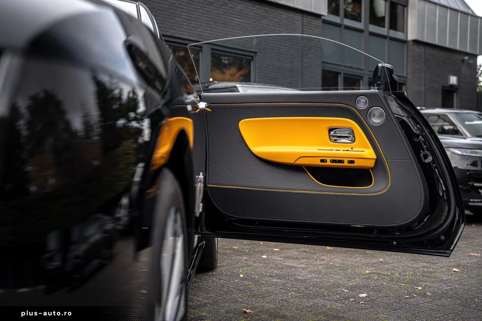 ROLLS ROYCE Spectre - Shooting Star   Bespoke Audio   2025