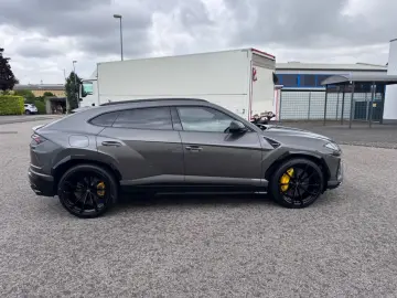 LAMBORGHINI Urus 4.0 V8 Carbon  Garantie