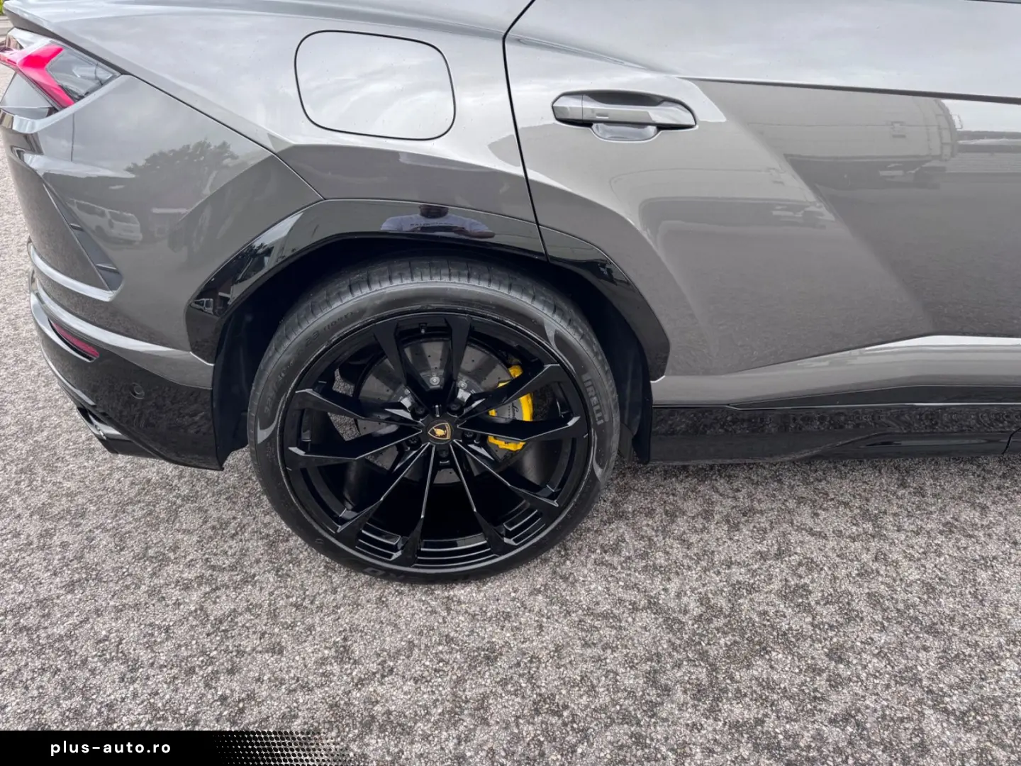 LAMBORGHINI Urus 4.0 V8 Carbon  Garantie