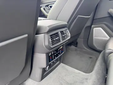 LAMBORGHINI Urus 4.0 V8 Carbon  Garantie