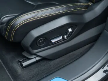 LAMBORGHINI Urus 4.0 V8  NOVITEC ESTESO Carbon 360 ACC Pano