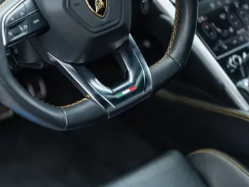 LAMBORGHINI Urus 4.0 V8  NOVITEC ESTESO Carbon 360 ACC Pano