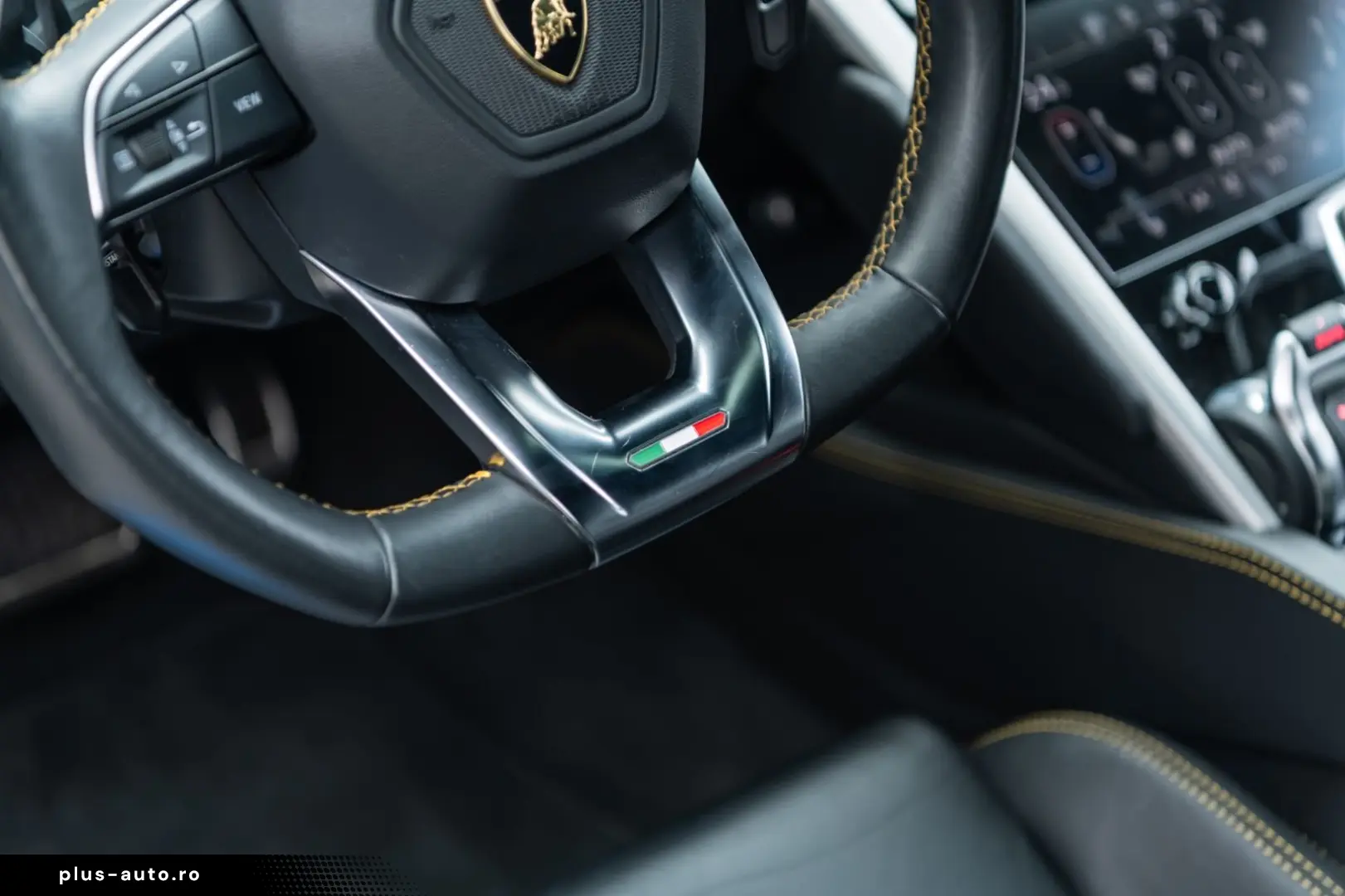 LAMBORGHINI Urus 4.0 V8  NOVITEC ESTESO Carbon 360 ACC Pano