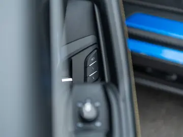 LAMBORGHINI Urus 4.0 V8  NOVITEC ESTESO Carbon 360 ACC Pano