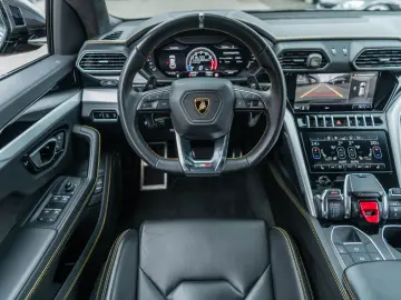 LAMBORGHINI Urus 4.0 V8  NOVITEC ESTESO Carbon 360 ACC Pano