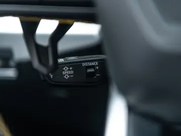 LAMBORGHINI Urus 4.0 V8  NOVITEC ESTESO Carbon 360 ACC Pano