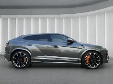 LAMBORGHINI Urus 4.0 V8 B&O ADAS AHK 23  Pano