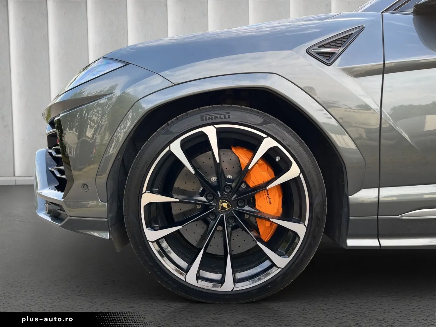 LAMBORGHINI Urus 4.0 V8 B&O ADAS AHK 23  Pano