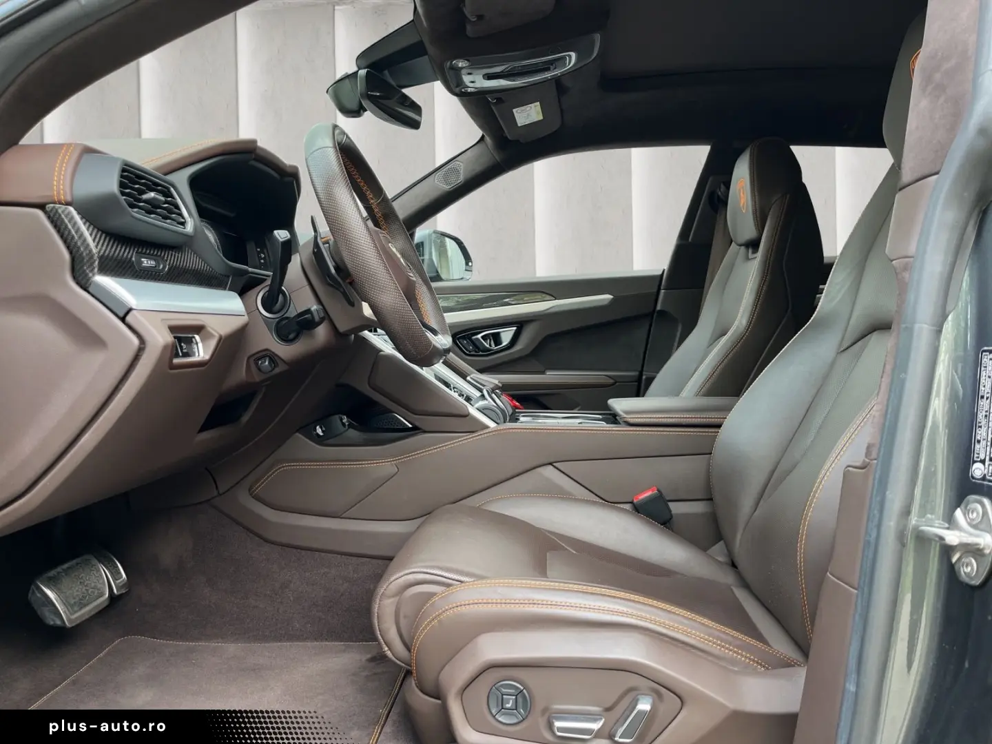 LAMBORGHINI Urus 4.0 V8 B&O ADAS AHK 23  Pano