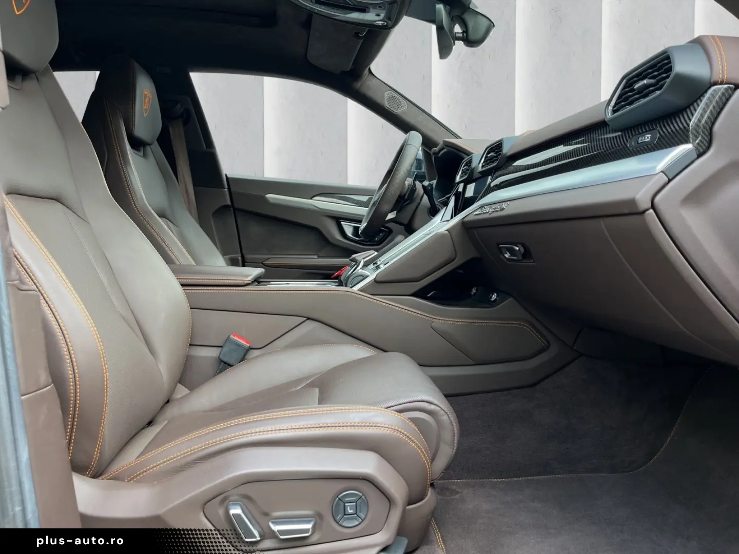 LAMBORGHINI Urus 4.0 V8 B&O ADAS AHK 23  Pano