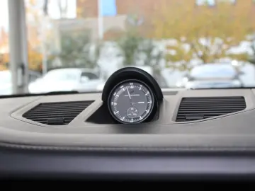 PORSCHE 992 Turbo S SportDesign Lift G-Dach Burmester