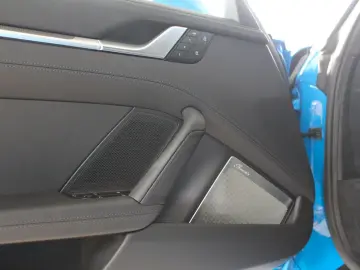 PORSCHE 992 Turbo S SportDesign Lift G-Dach Burmester