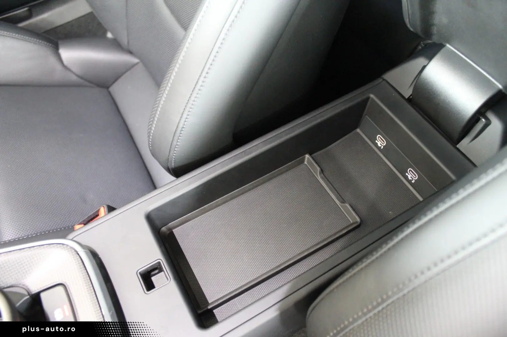 PORSCHE 992 Turbo S SportDesign Lift G-Dach Burmester